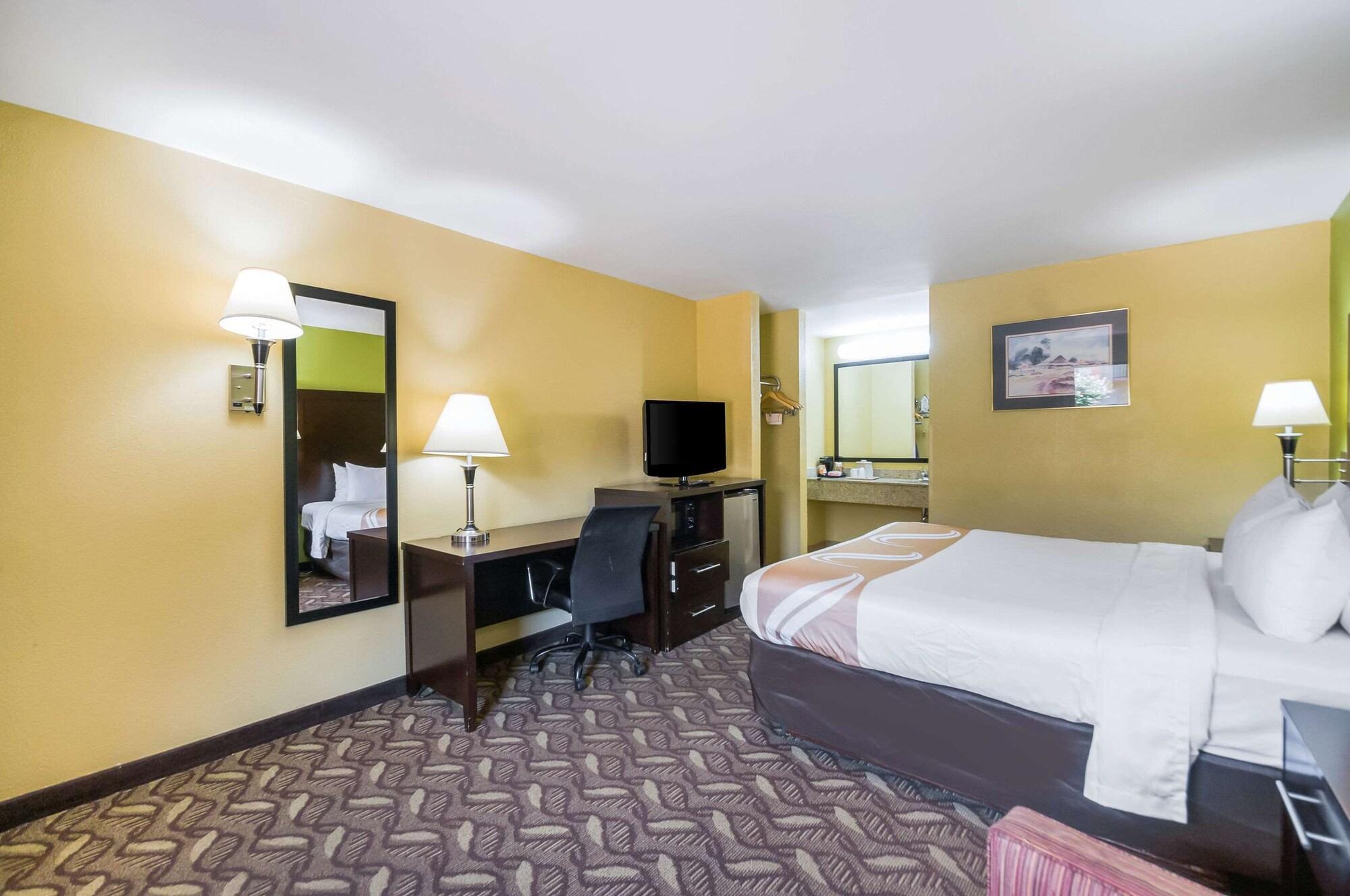 Quality Inn Fredericksburg-Central Park Area Kültér fotó